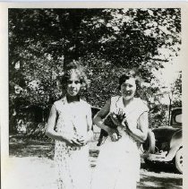Unidentified Clinkman - Women with Cat